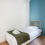 Pentagone 4 Apartmán Remeš