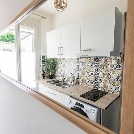 Pentagone 4 Lägenhet *