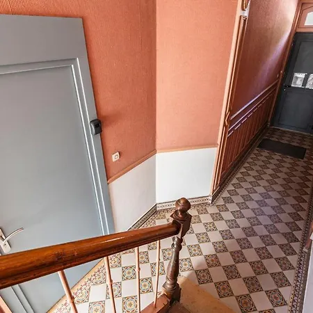 Pentagone 4 Apartment *