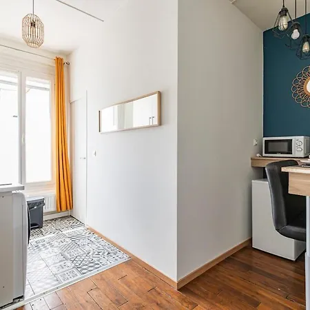 Pentagone 4 Lägenhet