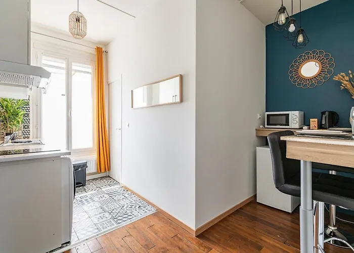 Pentagone 4 Lägenhet